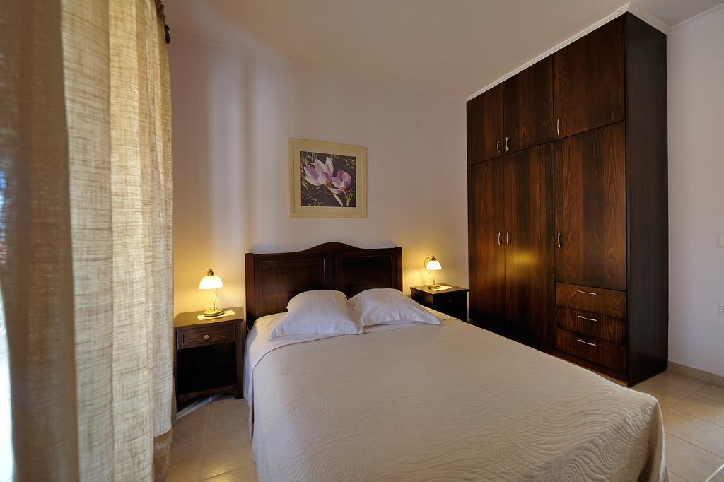 Dianthos Guesthouse Kyriaki Экстерьер фото